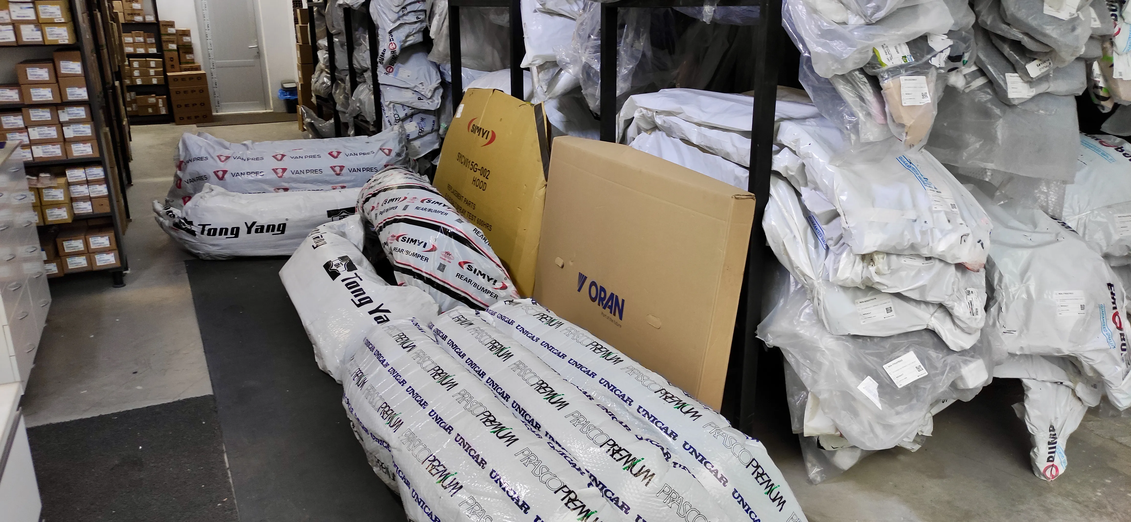 Marland Otomotiv Depo Alanı